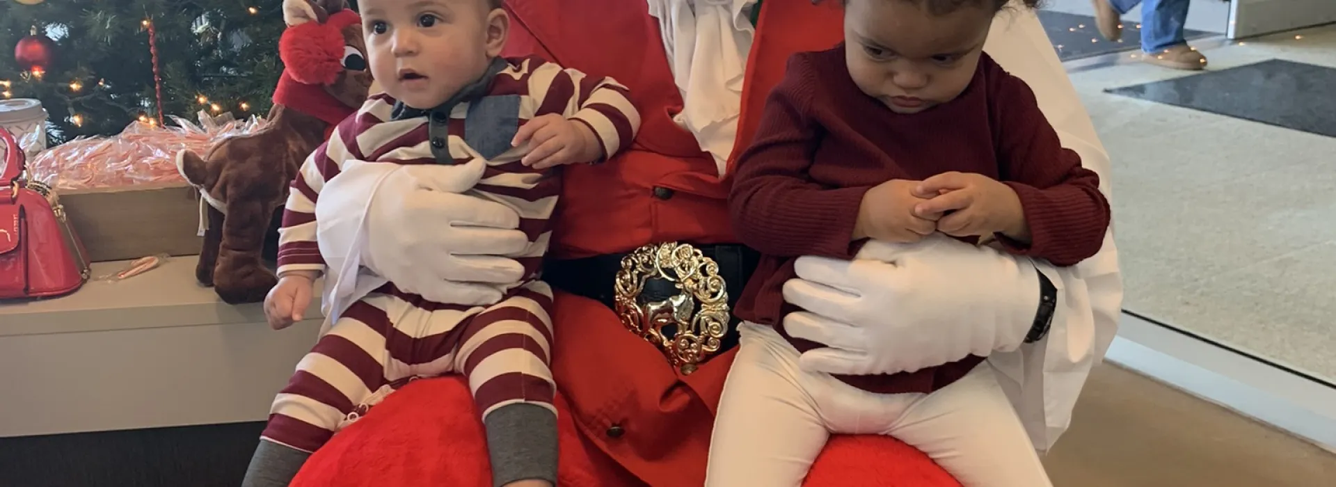 santa mrs claus and child